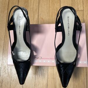 Bandolino Women's Black Slingback Heels